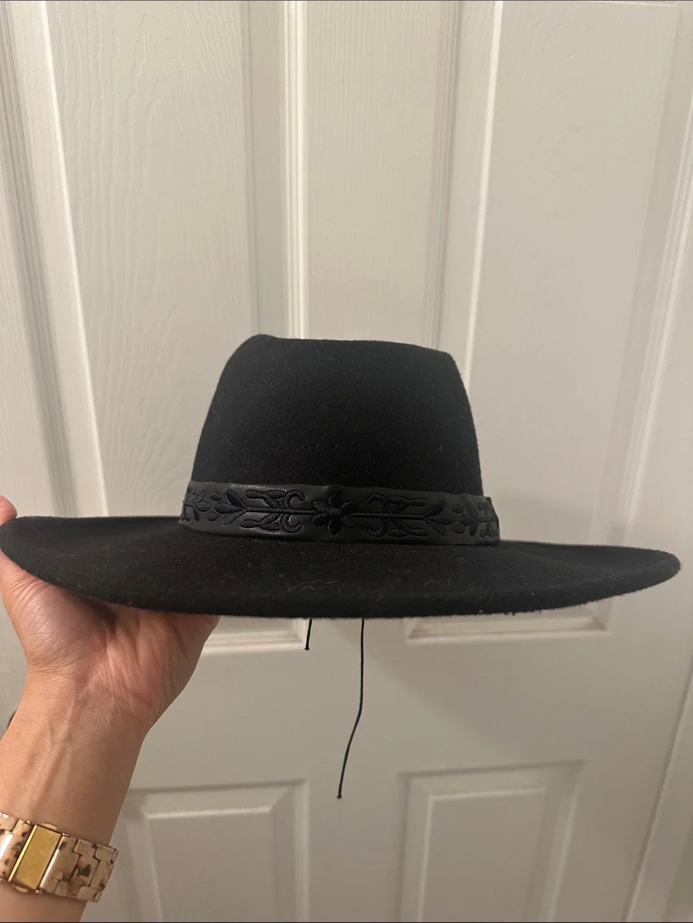 Vince Camuto Black Wide-Brim Felt Fedora with Decorative Band